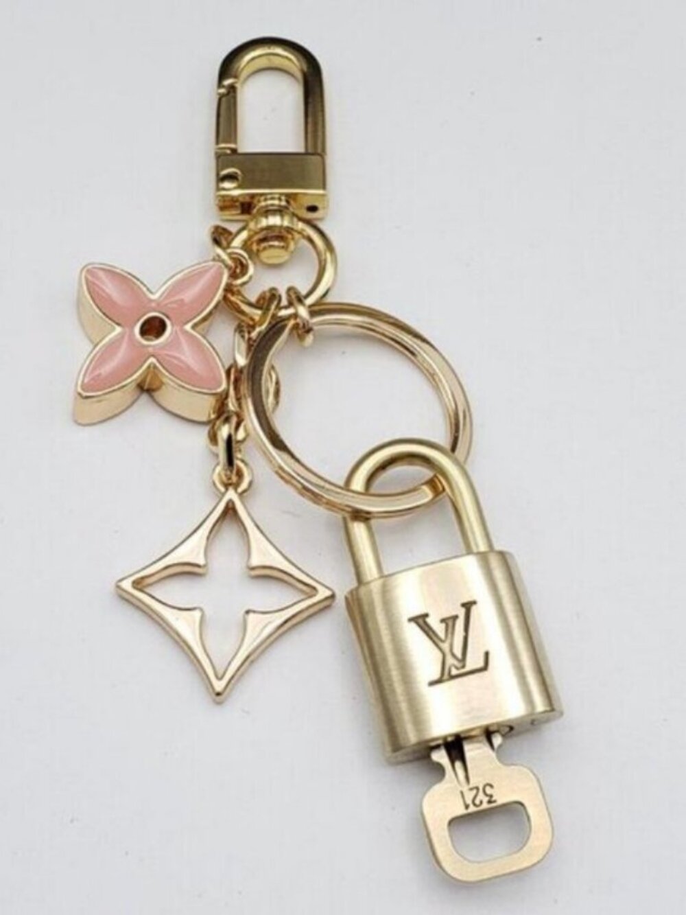 Authentic LV Gold Padlock 🔒 Keychain Charm for Louis Vuitton Bags - Picture 10 of 11